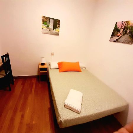 Habitacion Centrica En Памплона Екстер'єр фото